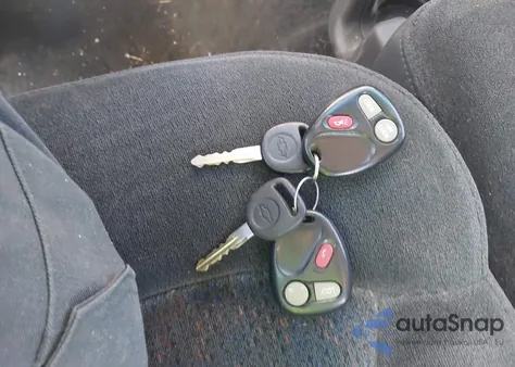 2001 Chevrolet Silverado 1500 Ls из США, поврежденный, VIN 1GCEK19T01Z205897